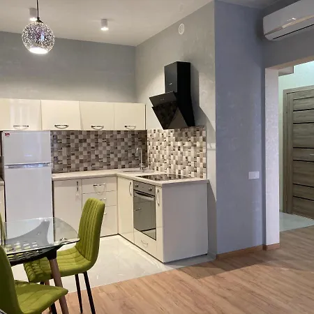 Omega 6 Apartment Odesa